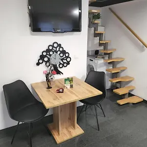 R.i.s.-rest In Siska Duplex Apartment
